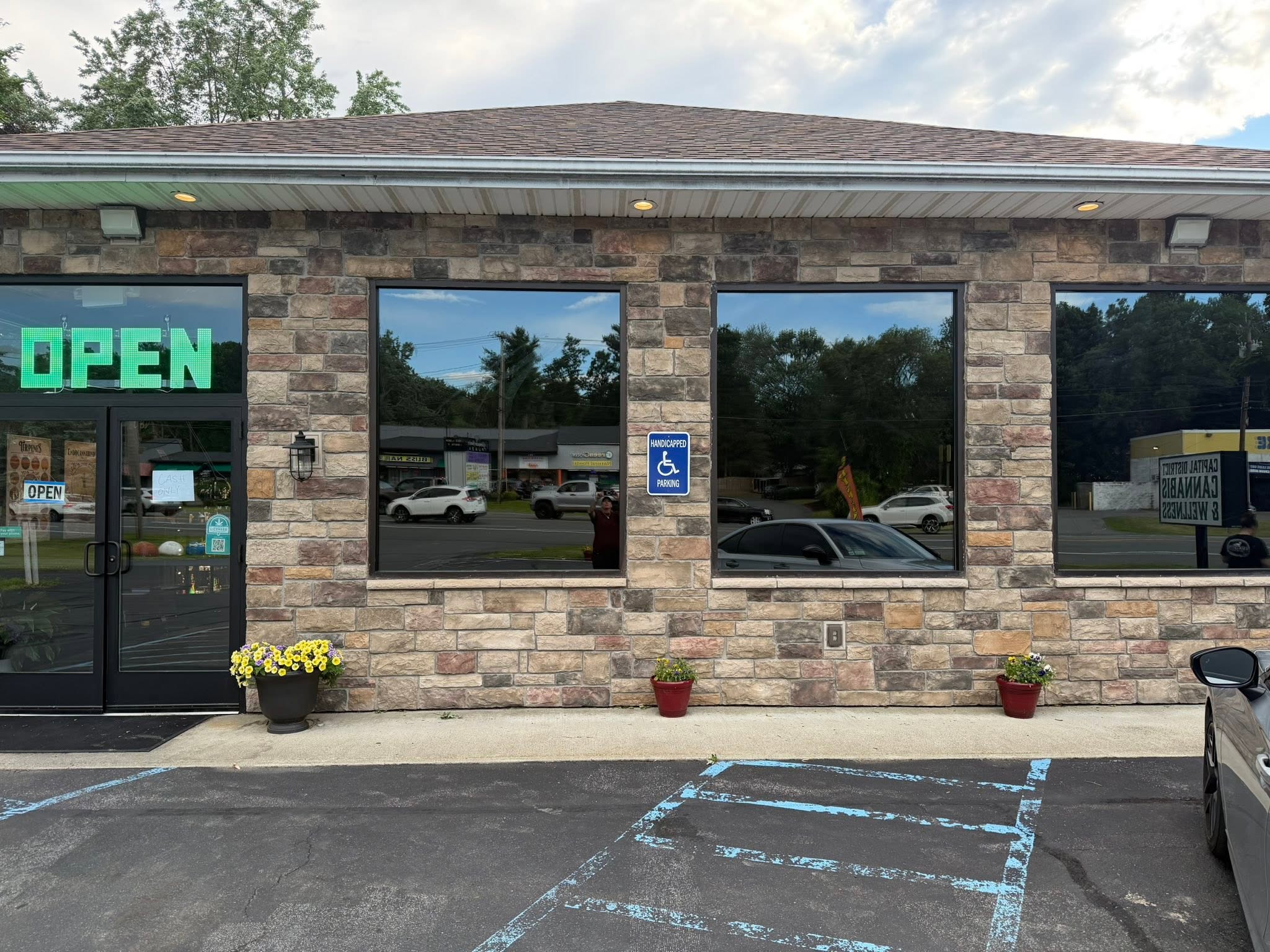 Commercial storefront window tinting